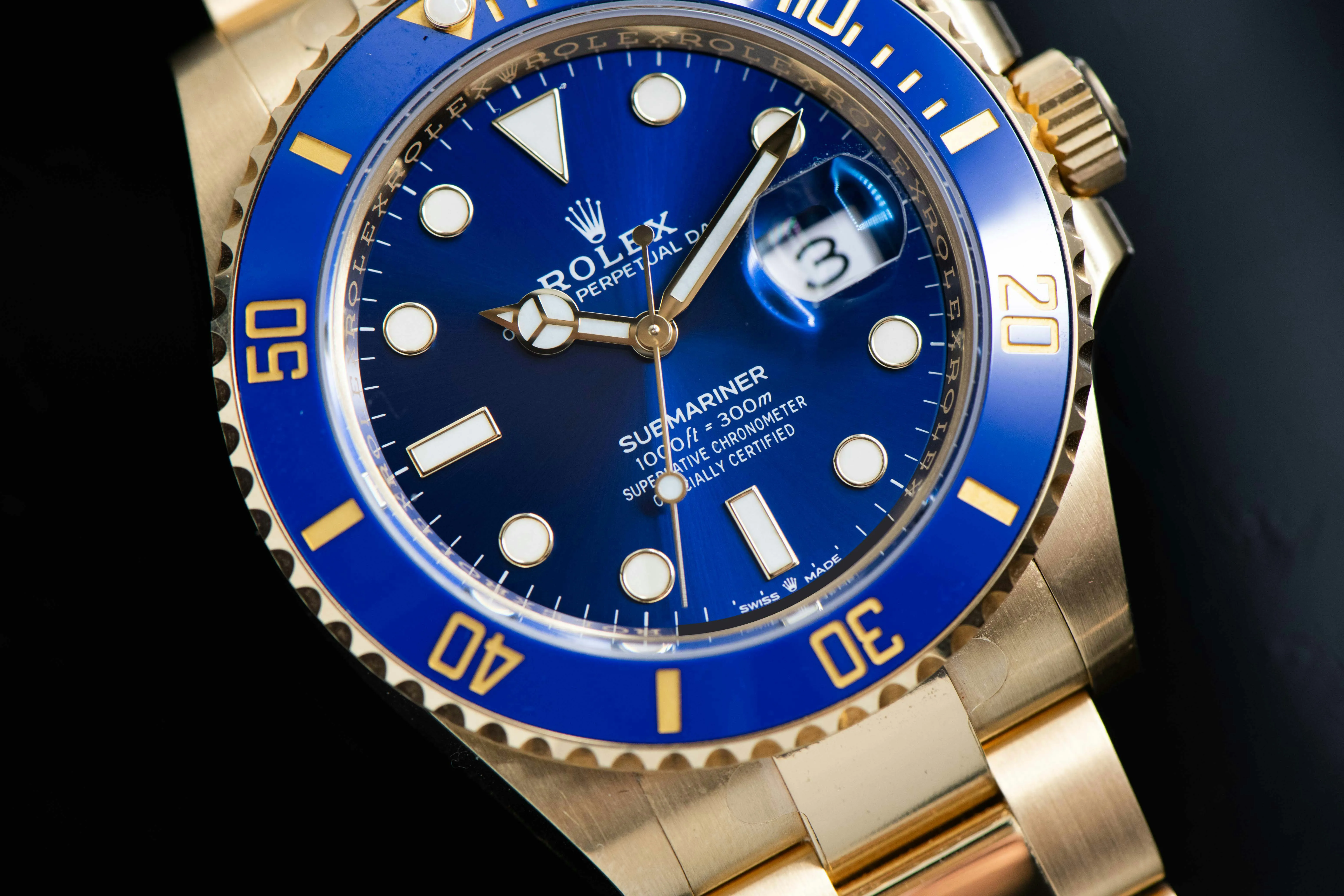 Rolex Submariner 126618LB 41mm Yellow gold Blue 4