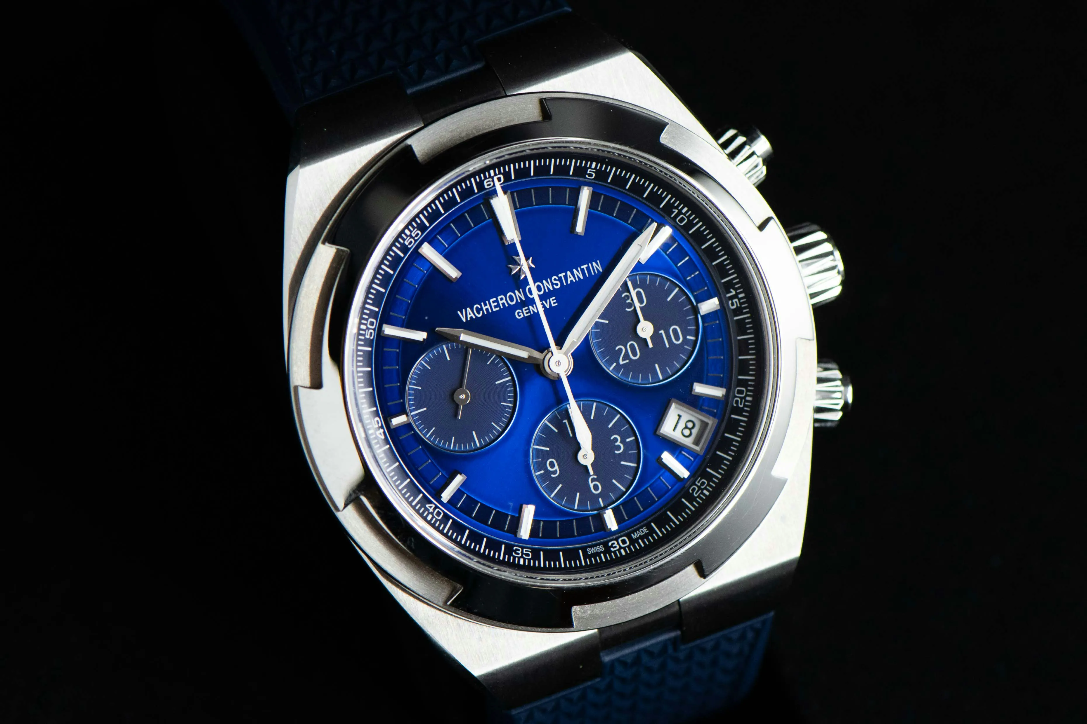 Vacheron Constantin Overseas Chronograph 5500V/110A-B148 42.5mm Stainless steel Blue 5