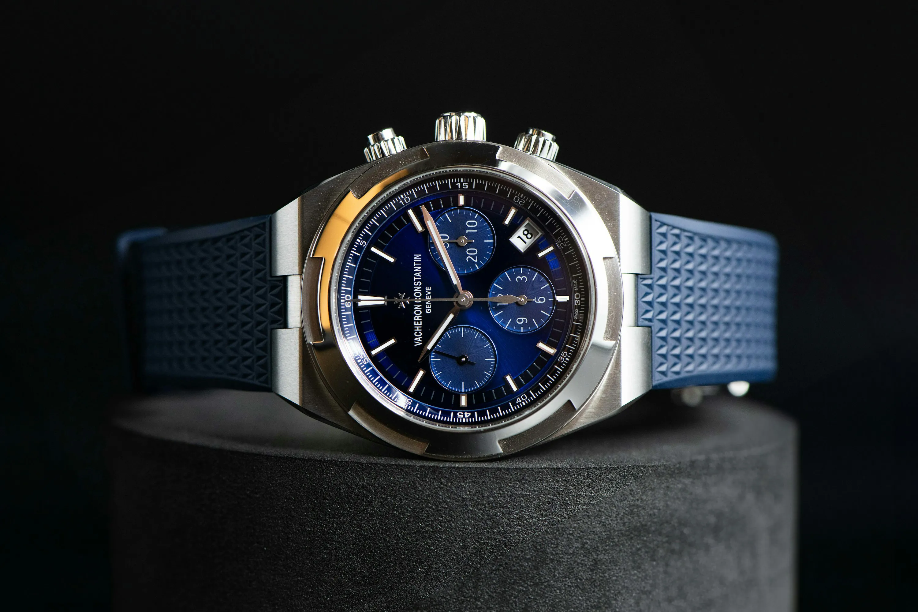 Vacheron Constantin Overseas Chronograph 5500V/110A-B148 42.5mm Stainless steel Blue 8