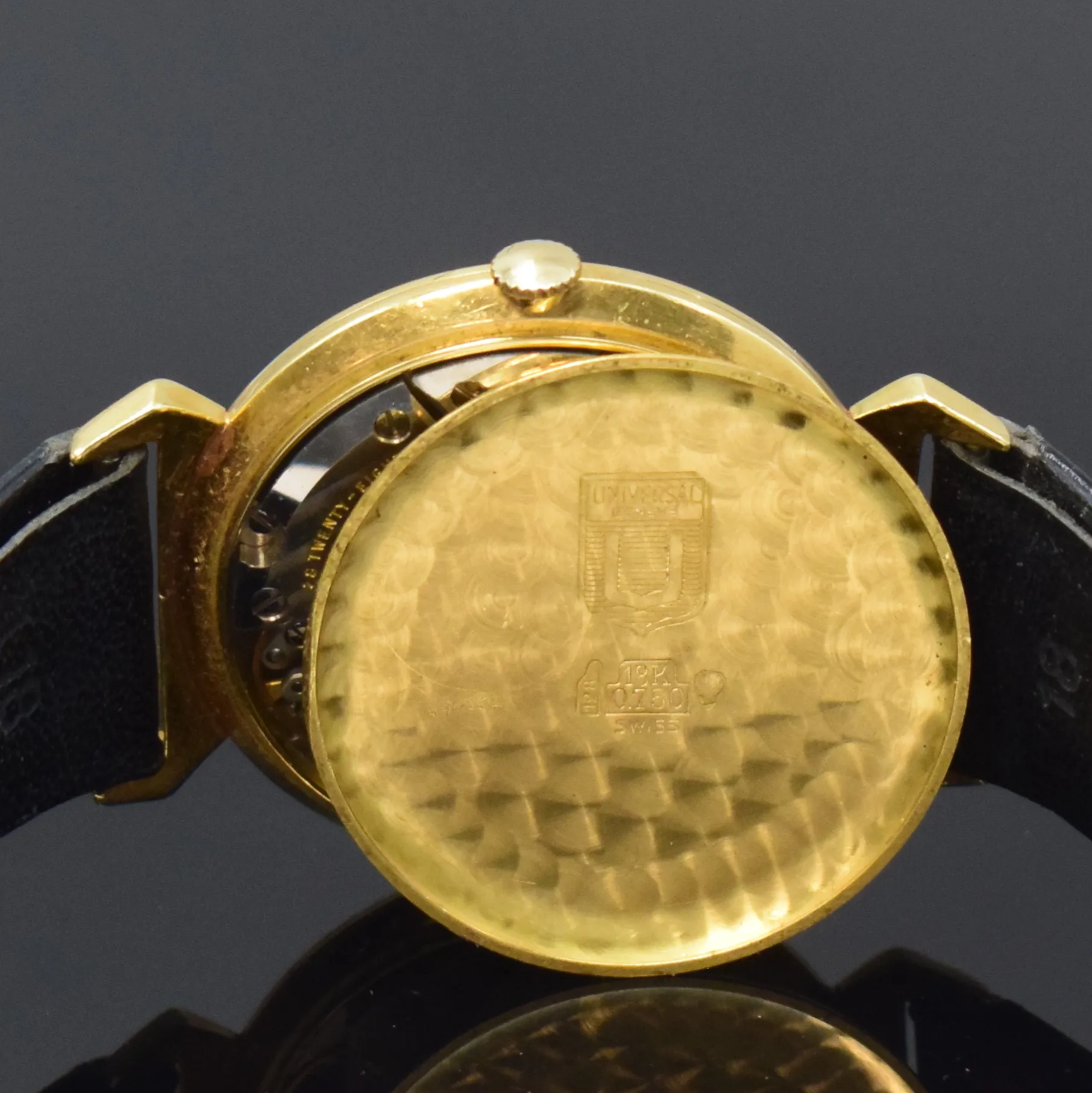 Universal Genève 10368.3 33mm Yellow gold Gilded 5