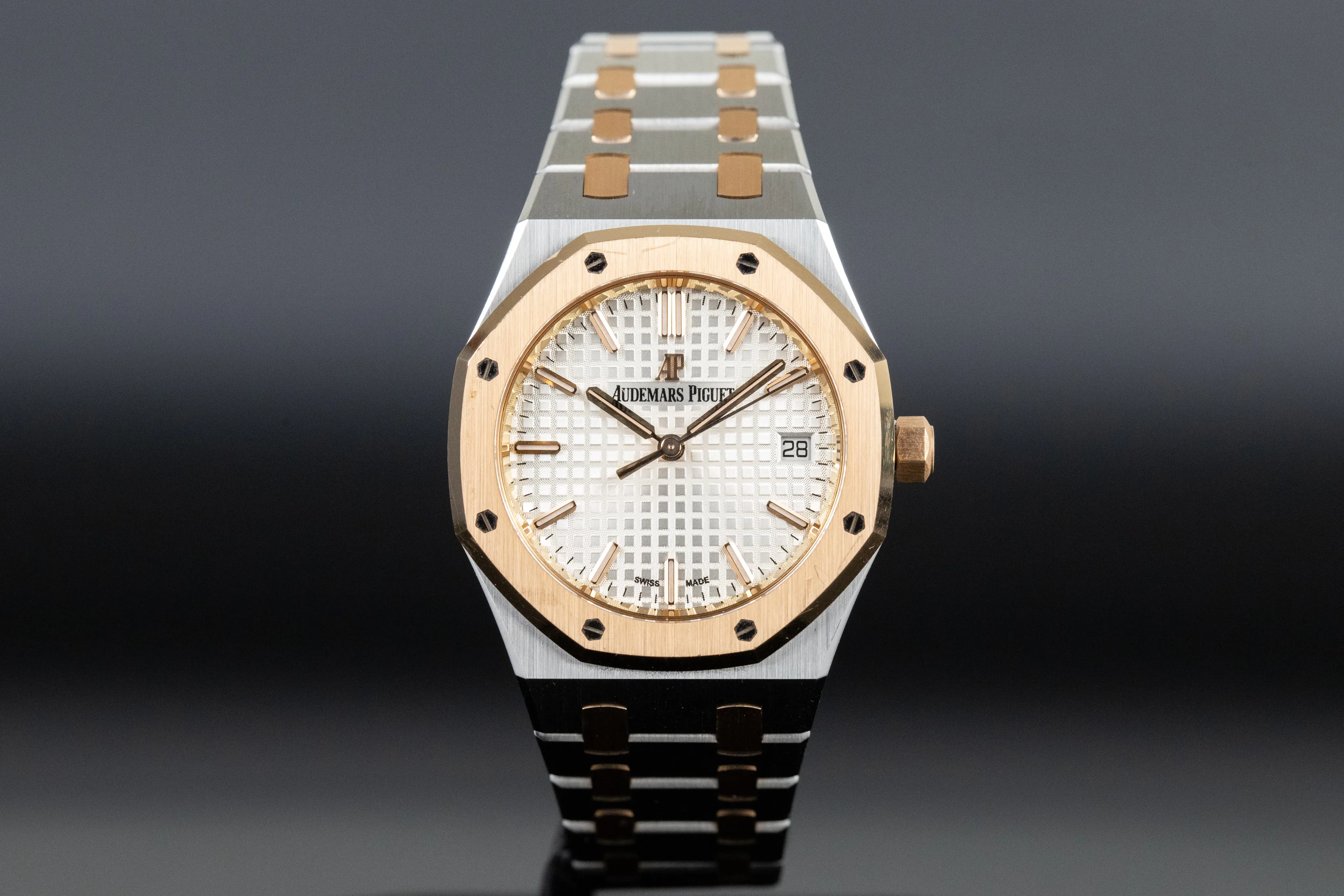 Audemars Piguet Royal Oak 77350SR 34mm Rose gold and Stainless steel White