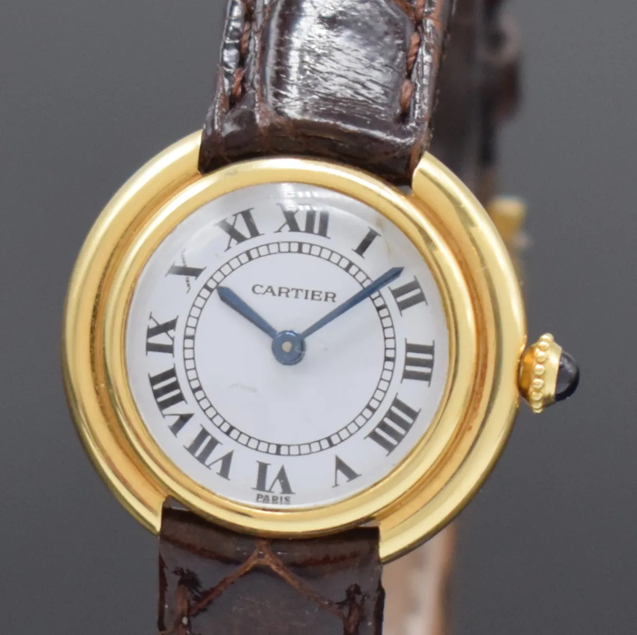 Cartier Paris 26mm Yellow gold White 1