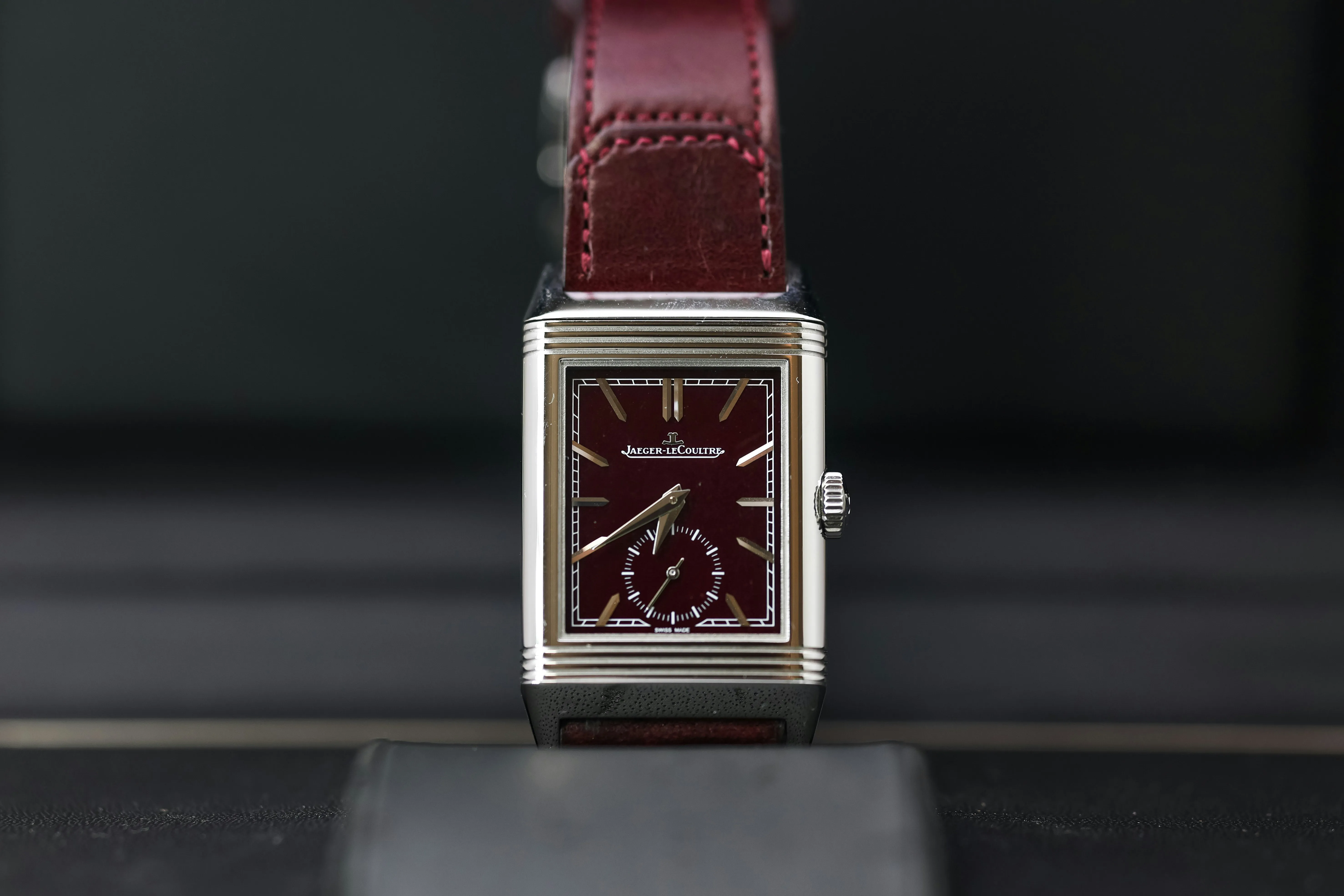 Jaeger-LeCoultre Reverso Tribute Small Seconds Q397846J 45.6mm Stainless steel Red