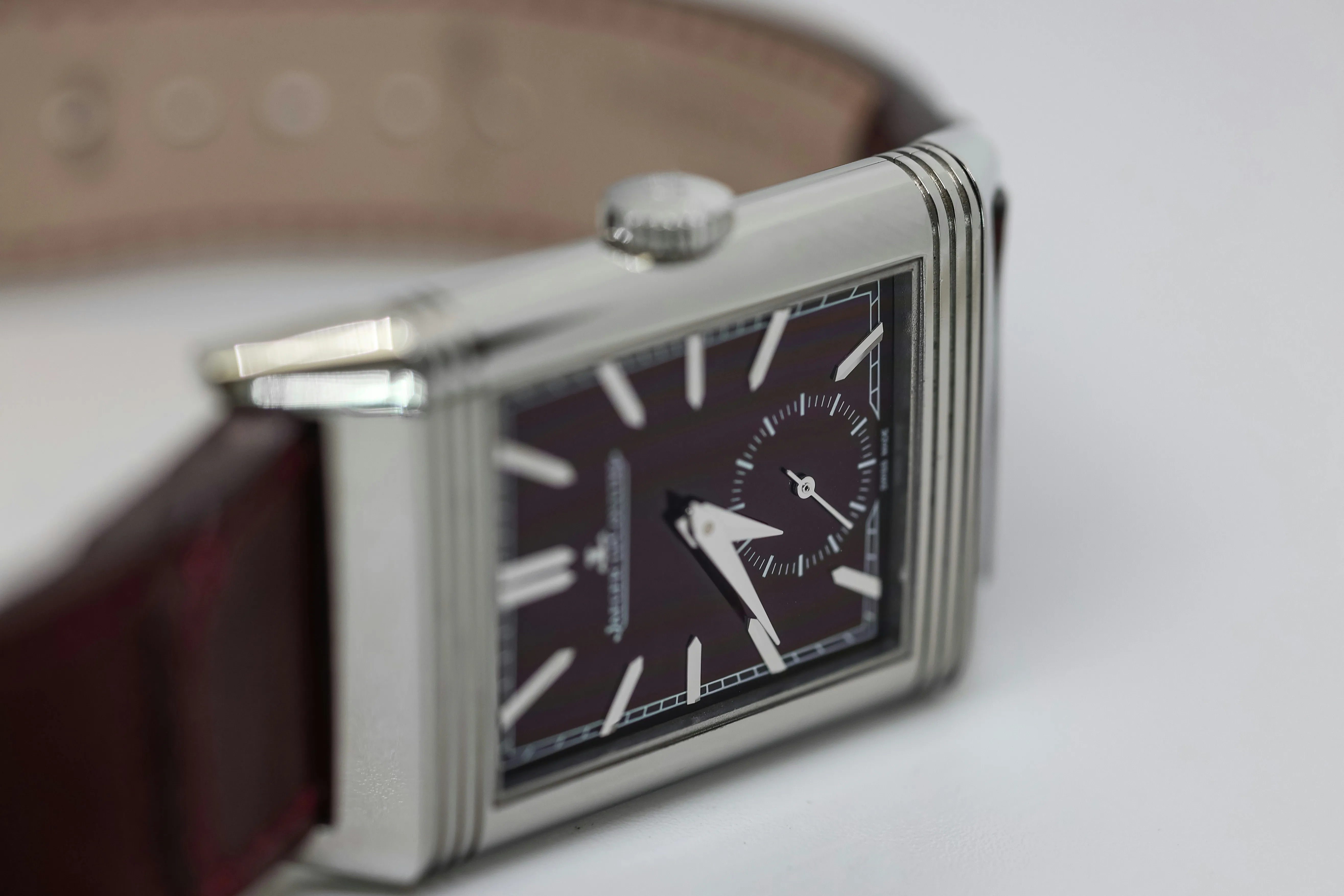 Jaeger-LeCoultre Reverso Tribute Small Seconds Q397846J 45.6mm Stainless steel Red 6