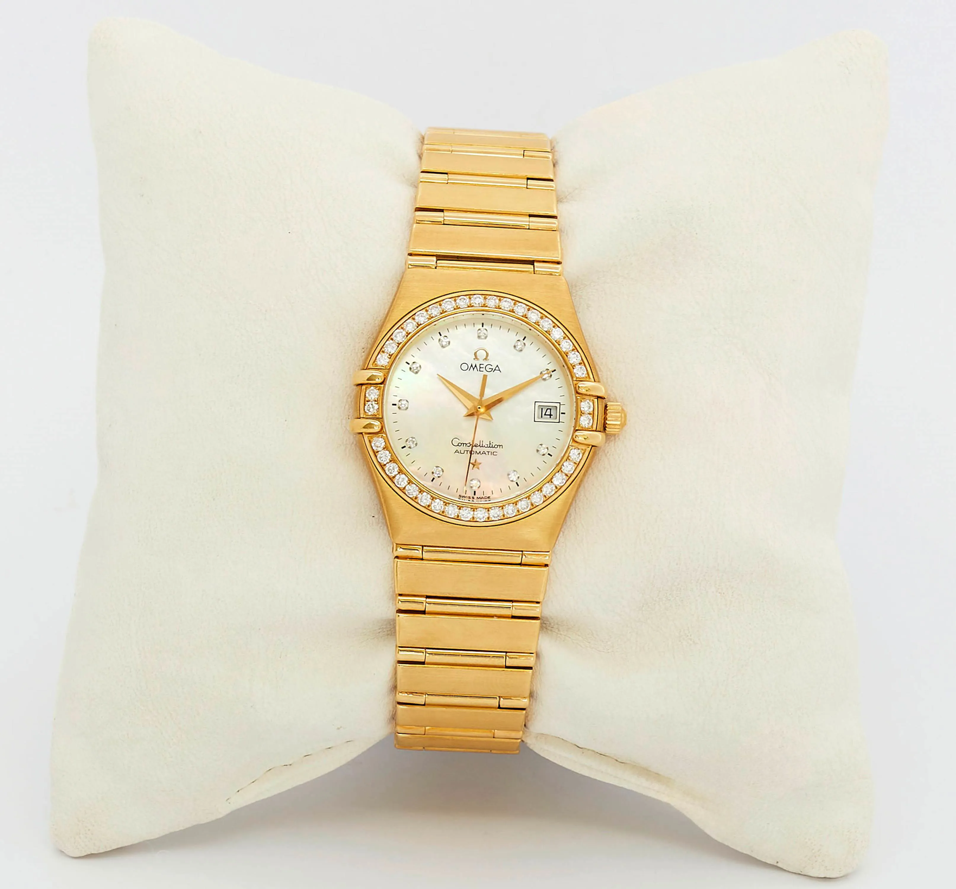 Omega Constellation 55627774 nullmm Yellow gold and diamond-set Mother-of-pearl