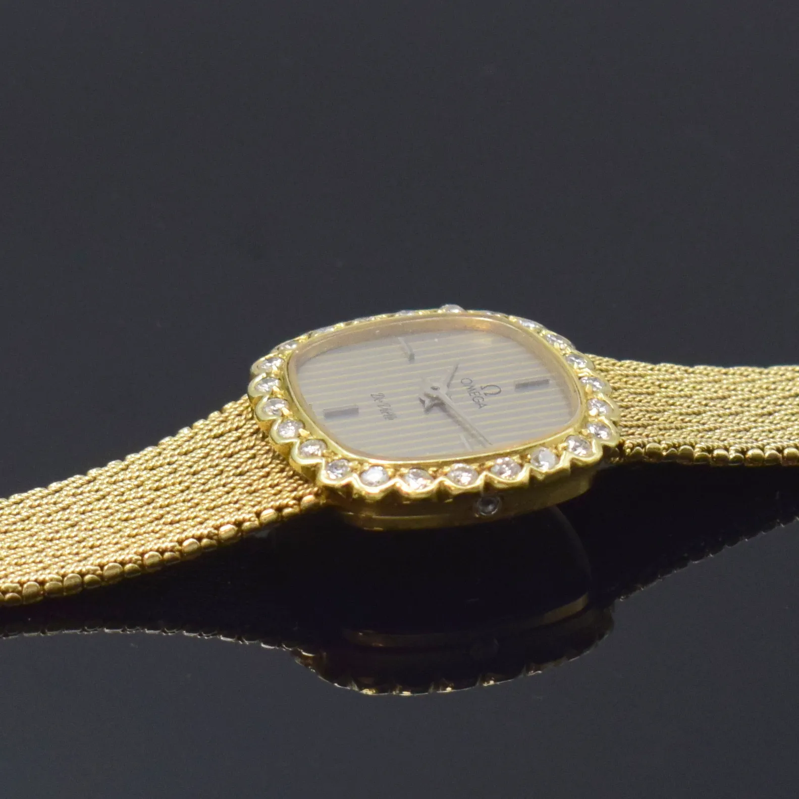 Omega De Ville 20mm Yellow gold Silver 4