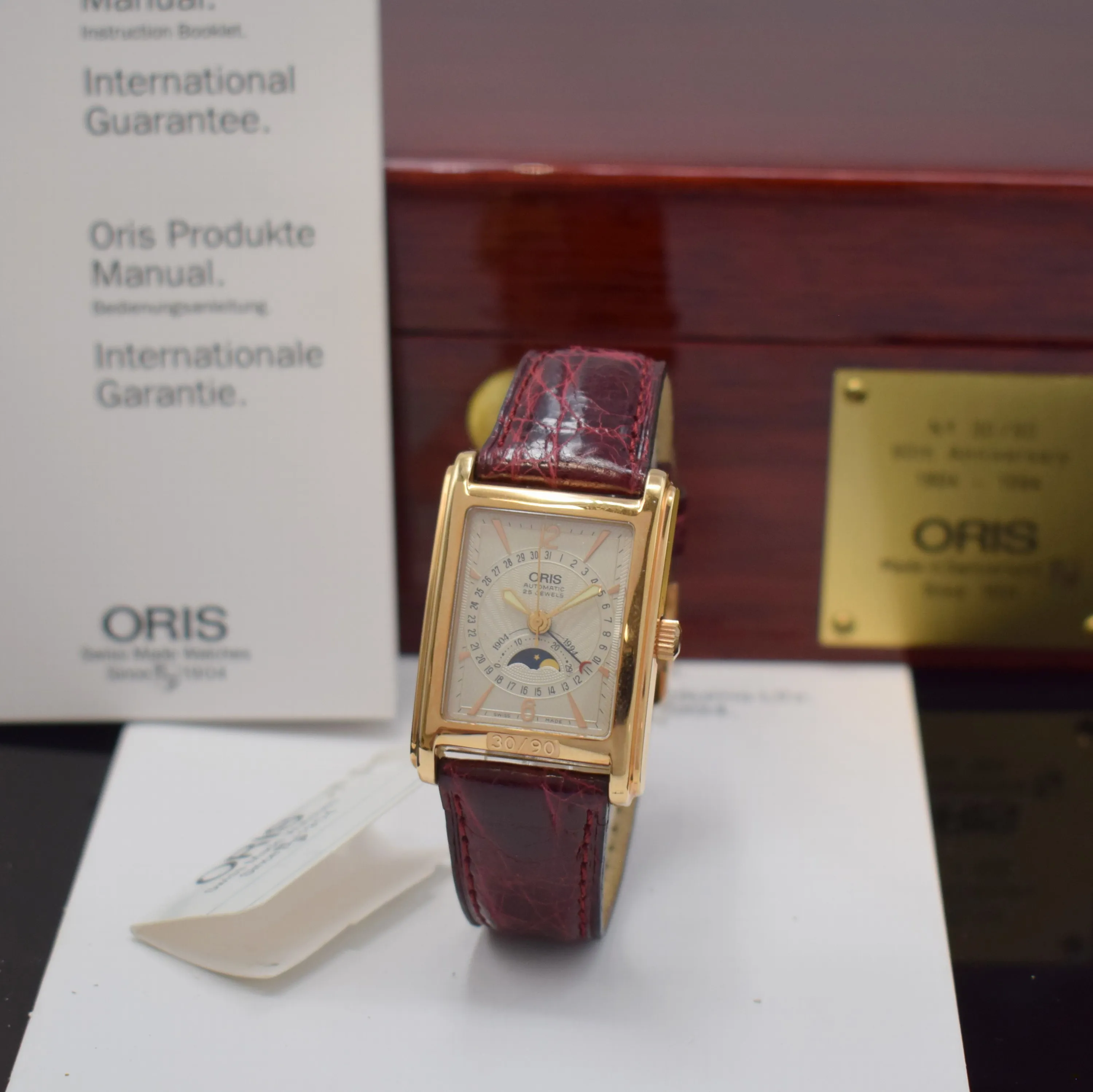 Oris Rectangular 26mm Rose gold Silver