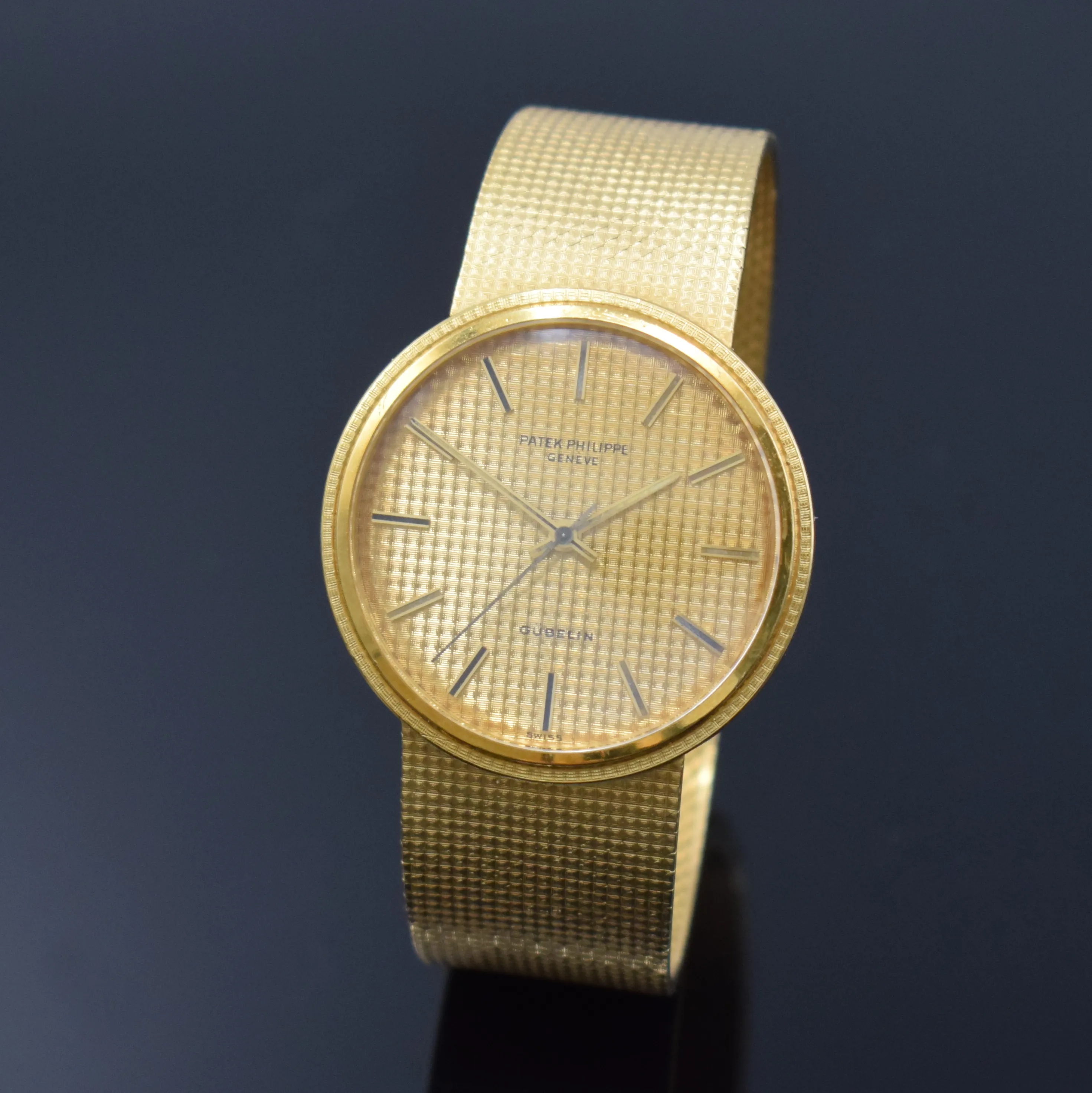 Patek Philippe Calatrava 3563/3 35mm Yellow gold Gilded