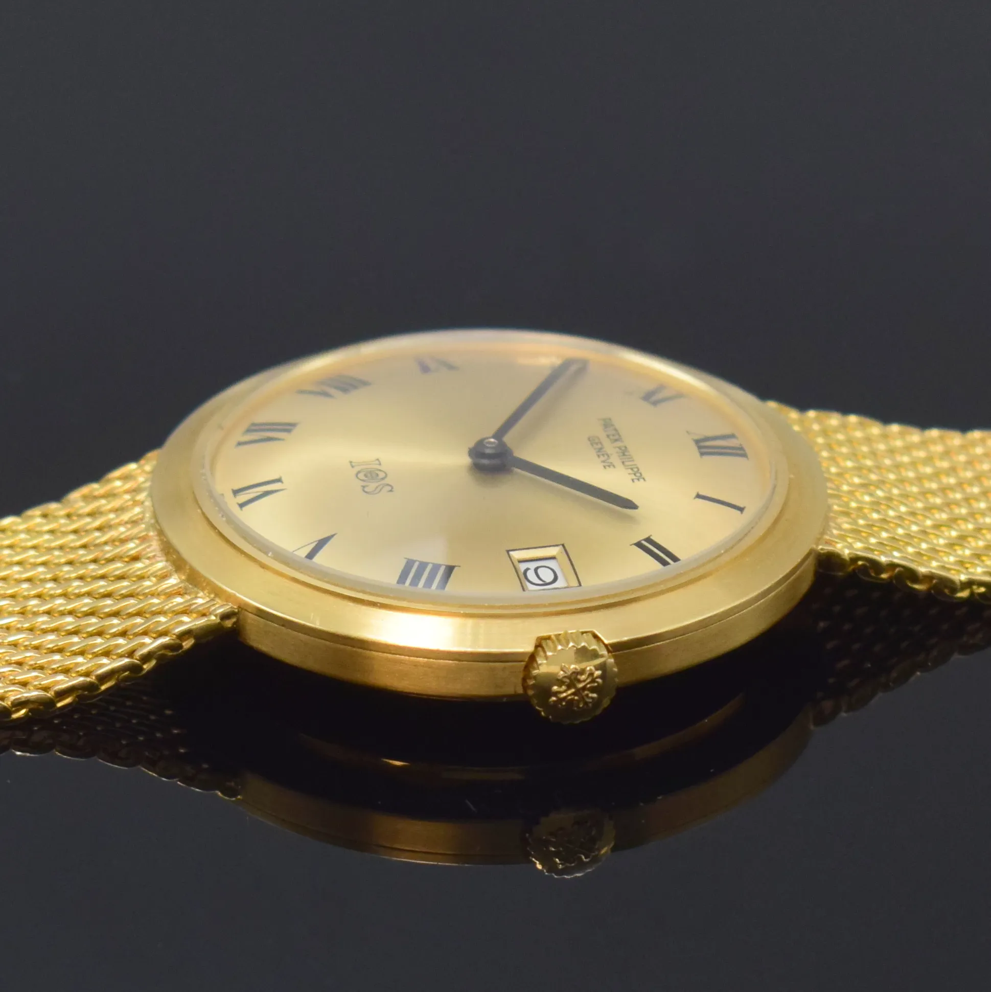 Patek Philippe Calatrava 3565/1 35mm Yellow gold Gold 4