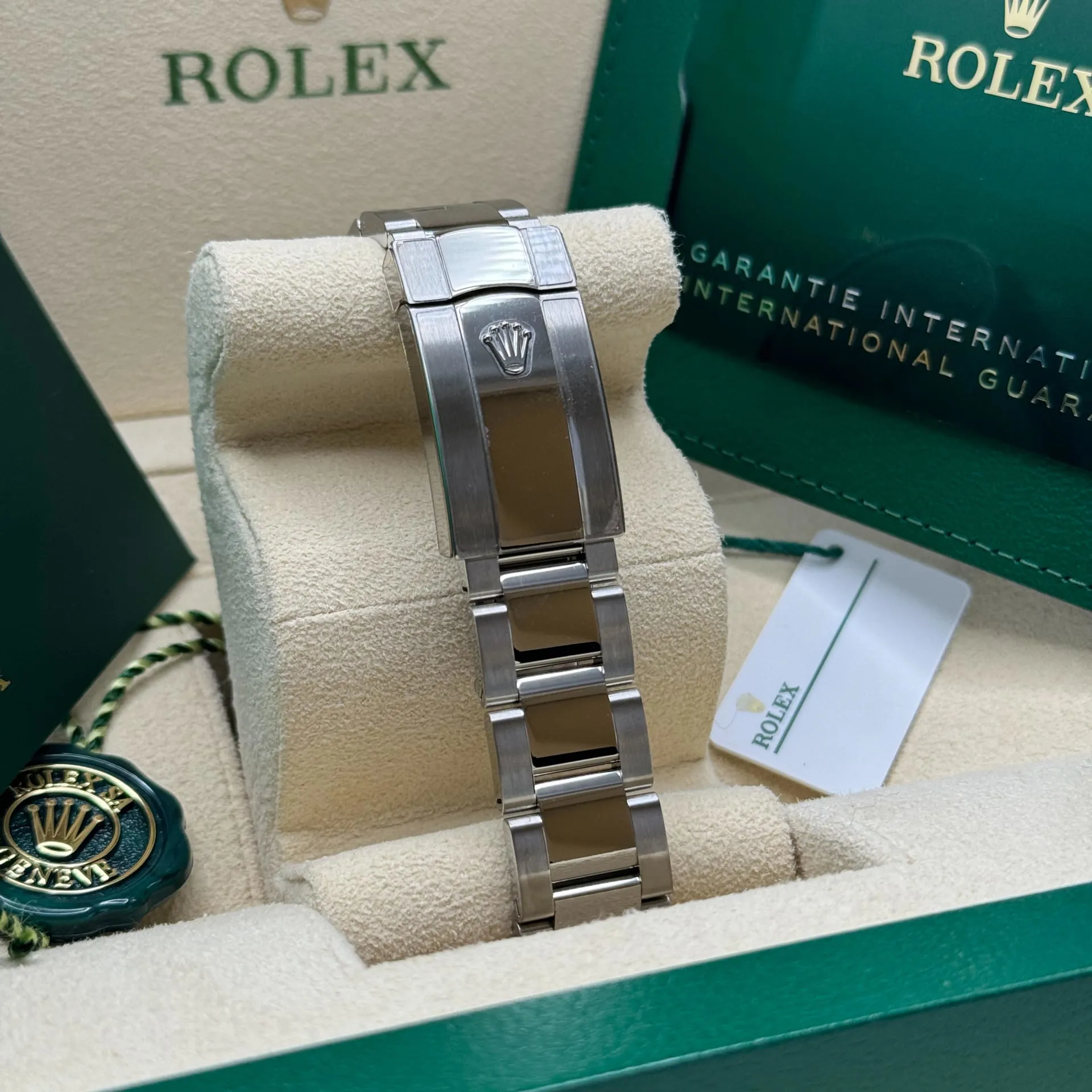 Rolex Datejust 41 126334-0021 41mm White gold and Oystersteel Gray 5