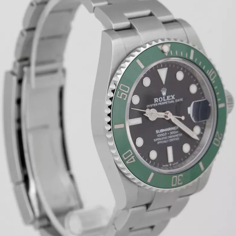 Rolex Submariner 116610LV 40mm Stainless steel Green 2