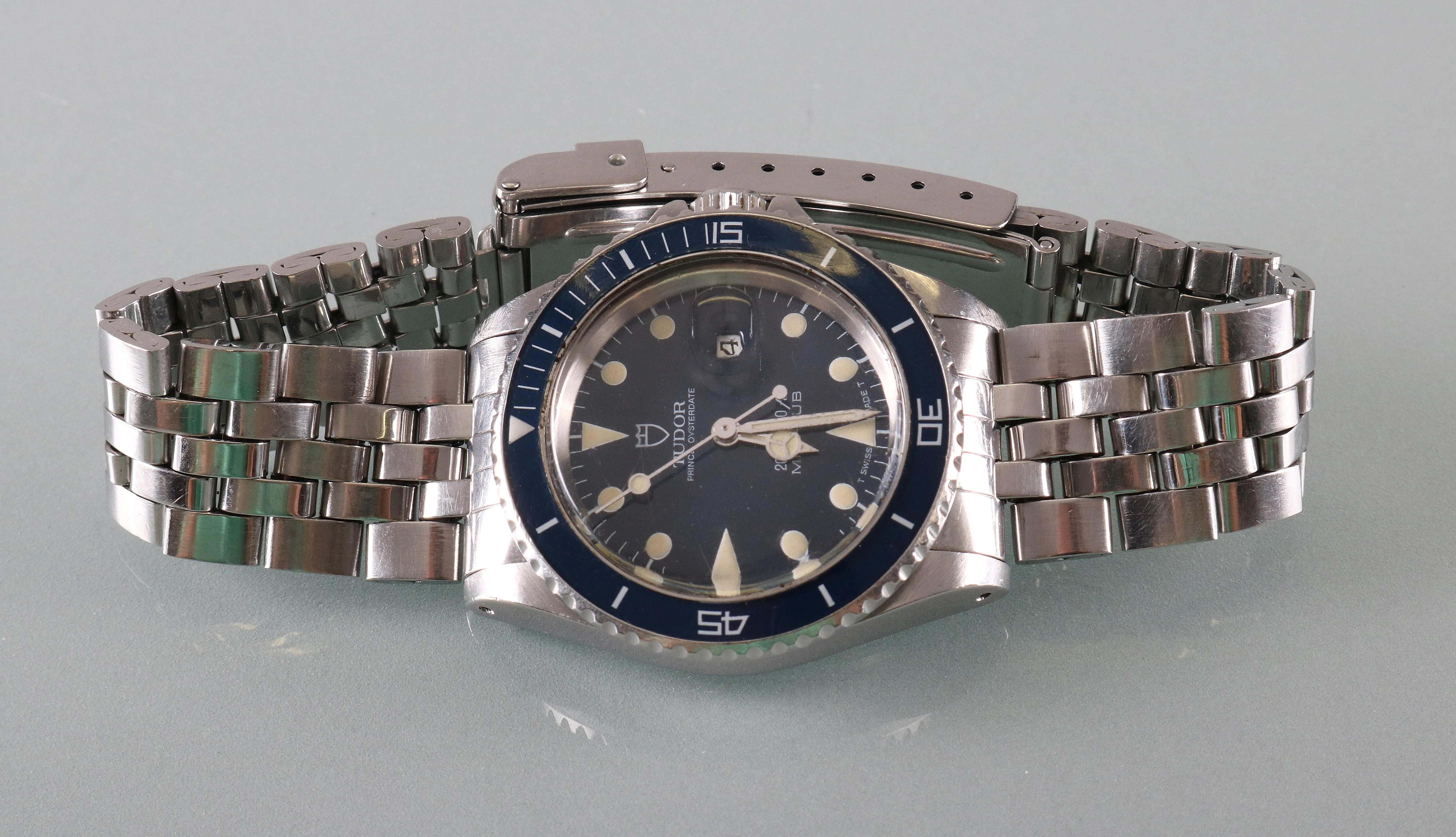 Tudor Mini-Sub Prince Oyster Date 73090/B469168 33mm Stainless steel Blue