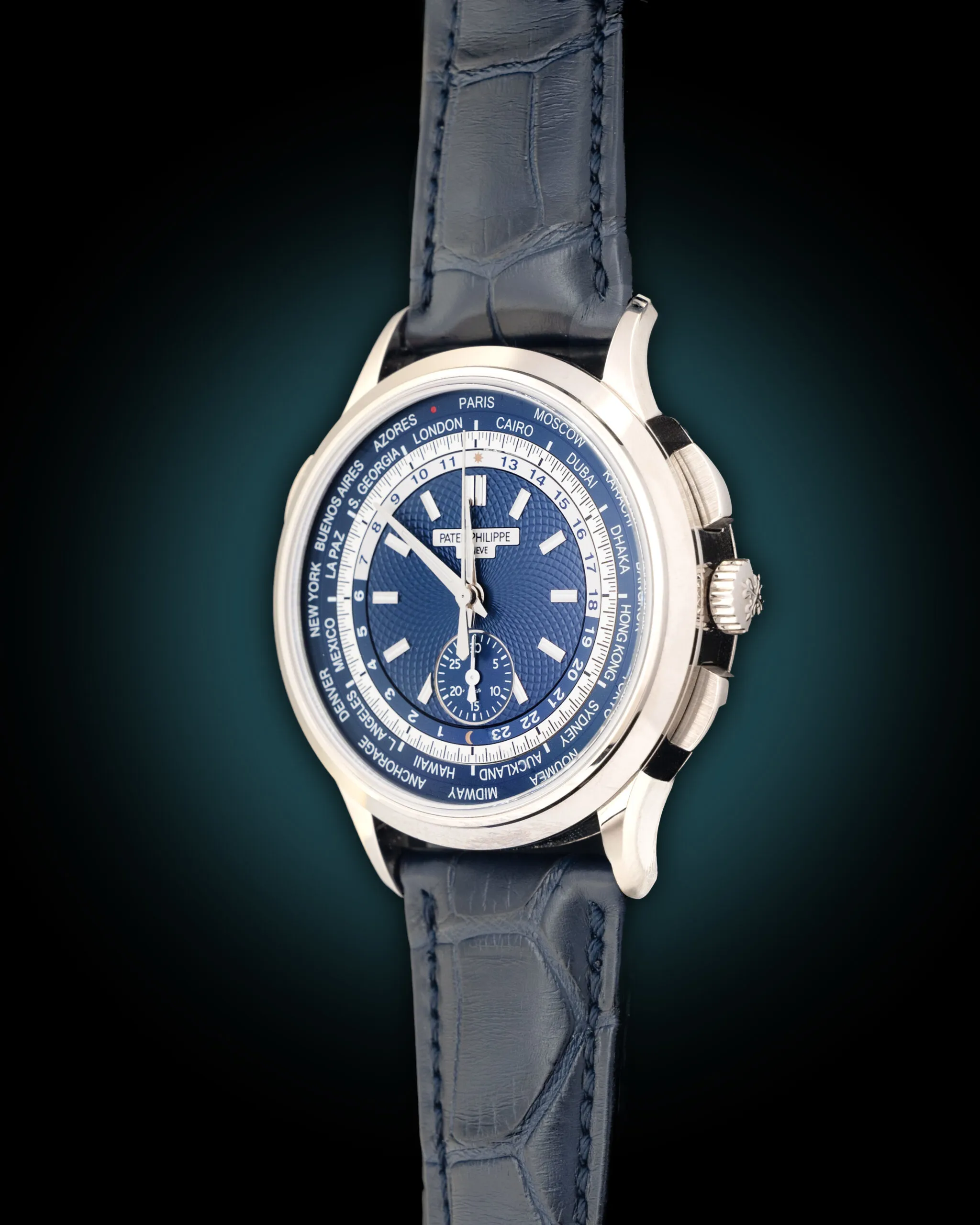 Patek Philippe World Time Chronograph 5930G-001 39.5mm Oro bianco Blue 2