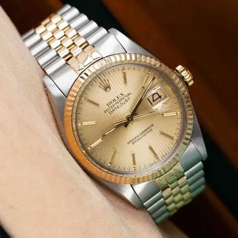 Rolex Datejust 36 16013 36mm Yellow gold and stainless steel Champagne 10