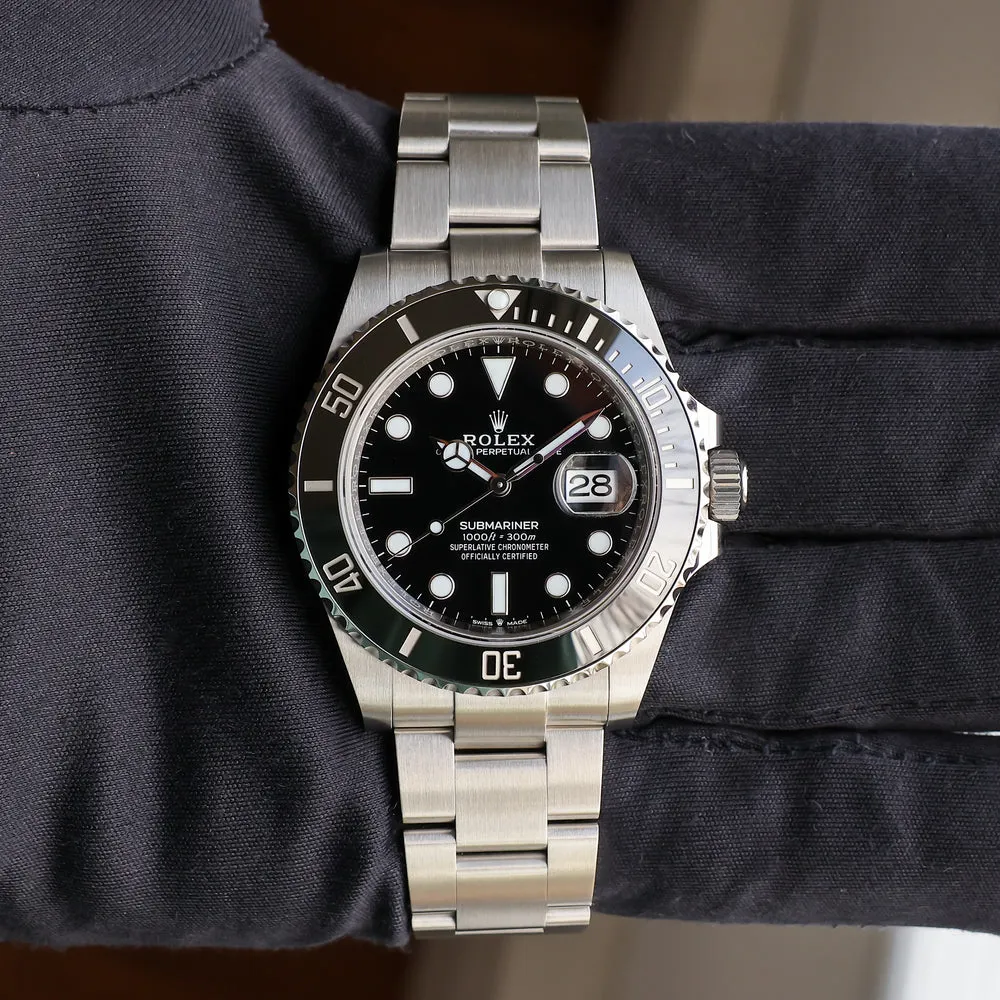 Rolex Submariner 126610LN-0001 41mm Oystersteel Black 9