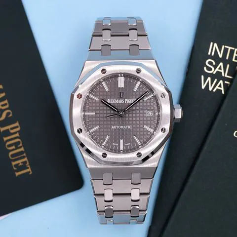 Audemars Piguet Royal Oak 15450ST.OO.1256ST.02 37mm Stainless steel Gray