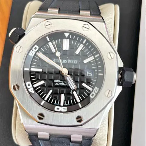 Audemars Piguet Royal Oak Offshore Diver 15703ST.OO.A002CA.01 42mm Stainless steel Black 8