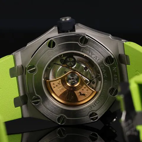 Audemars Piguet Royal Oak Offshore Diver 15710ST.OO.A038CA.01 42mm Stainless steel Green 4