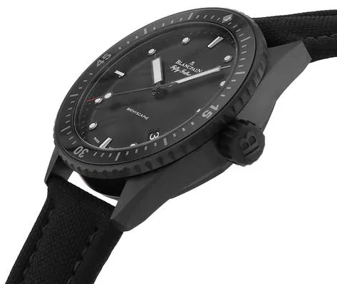 Blancpain Fifty Fathoms 5000-0130-B52A 43mm Black 1