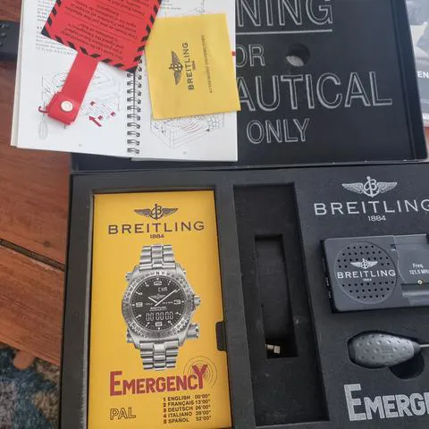 Breitling Emergency E56121.1 43mm Titanium Yellow 5