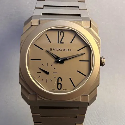 Bulgari Octo 102713 40mm Titanium Gray