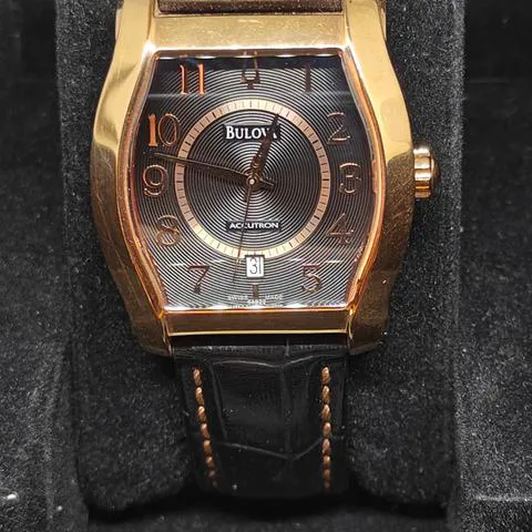 Bulova Accutron 64B22 39mm Rose gold Black