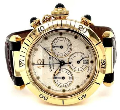 Cartier Pasha 2111 38mm Yellow gold Silver