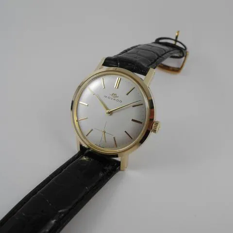 Movado 34mm Yellow gold Silver 9