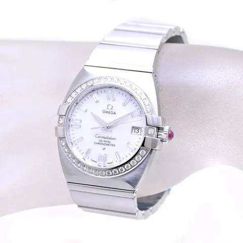 Omega Constellation Double Eagle 1507.75.00 35mm Diamond Mother-of-pearl 1