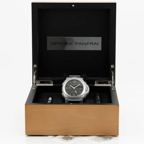 Panerai Luminor 1950 3 Days GMT Automa PAM 00329 44mm Stainless steel Black 4