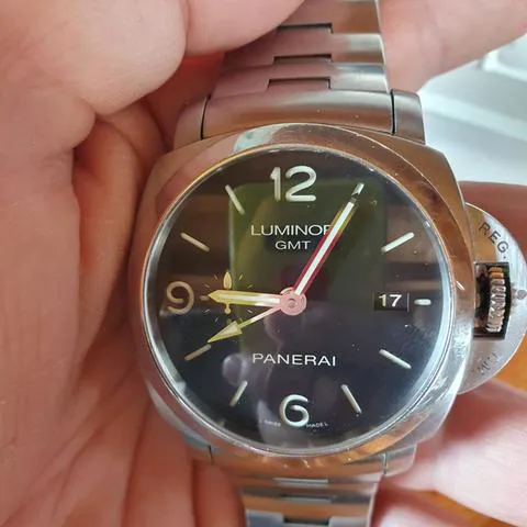 Panerai Luminor 1950 3 Days GMT Automa PAM 00329 44mm Stainless steel Black 9