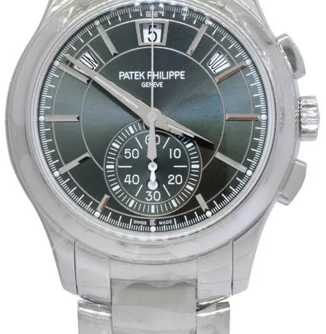 Patek Philippe Annual Calendar Chronograph 5905/1A-001 42mm Stainless steel Green 1