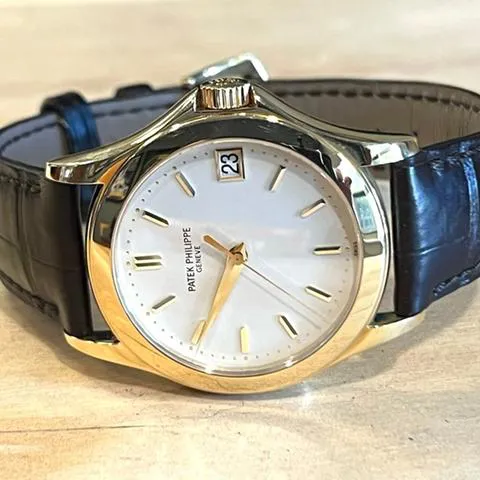 Patek Philippe Calatrava 5107J-001 37mm Yellow gold Silver 2