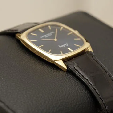 Patek Philippe Golden Ellipse 3566 28mm Yellow gold Blue 2