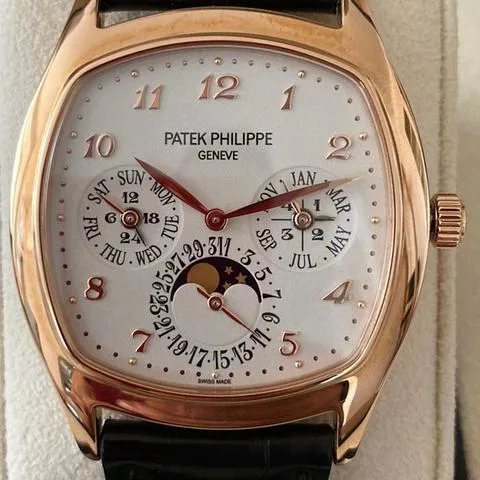 Patek Philippe Perpetual Calendar 37mm Rose gold Silver