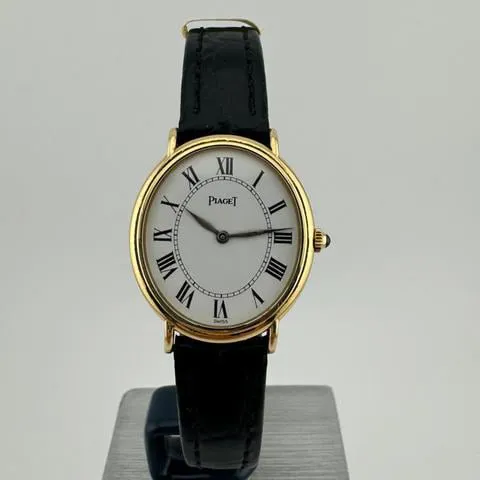 Piaget 9822 24mm Yellow gold White