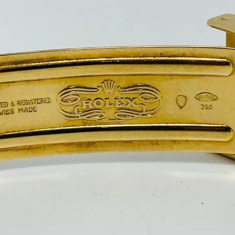 Rolex Submariner 1680 40mm Yellow gold Black 5