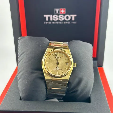 Tissot T-Classic T137.207.33.021.00 35mm Stainless steel Champagne