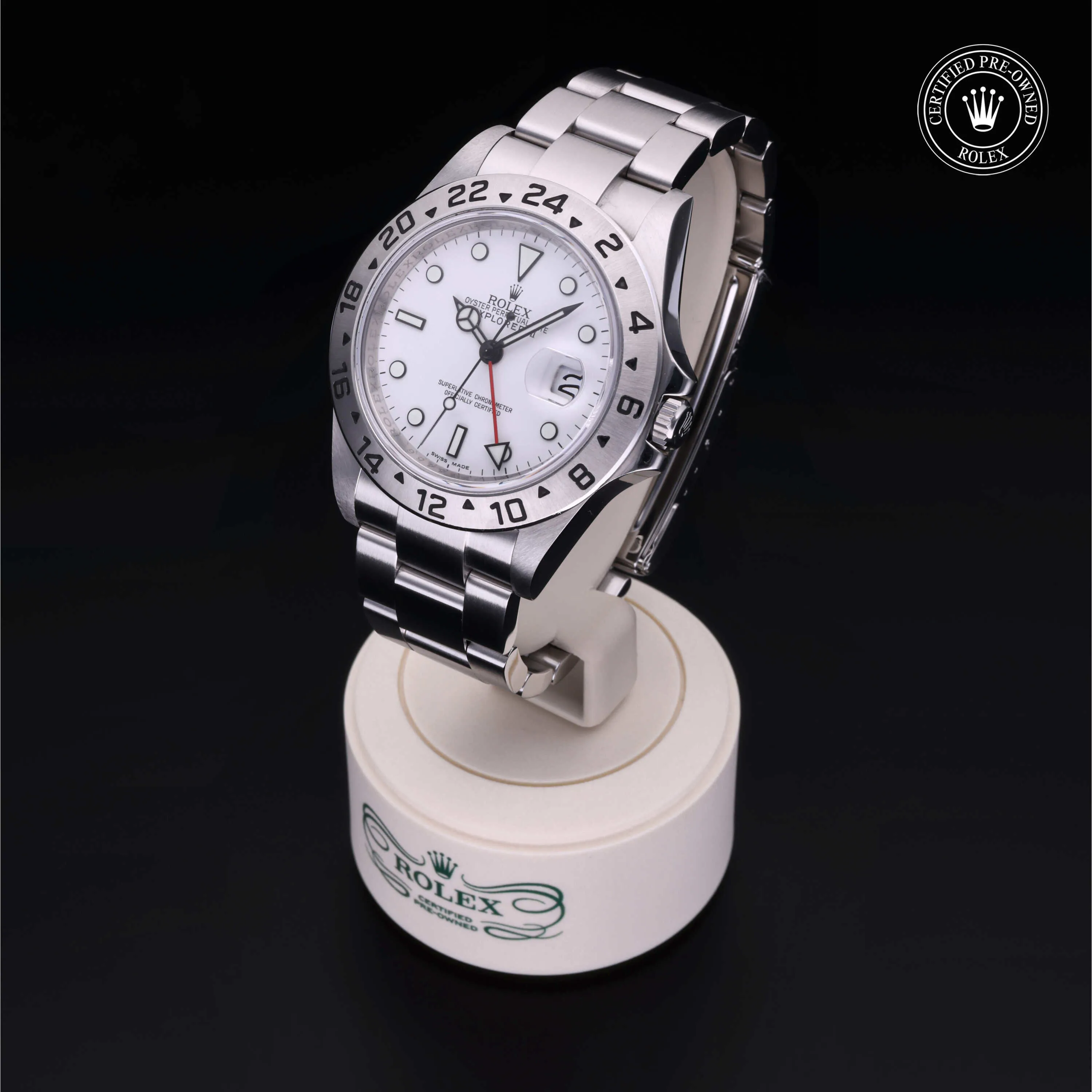 Rolex Explorer II 16570 40mm Oystersteel White 2