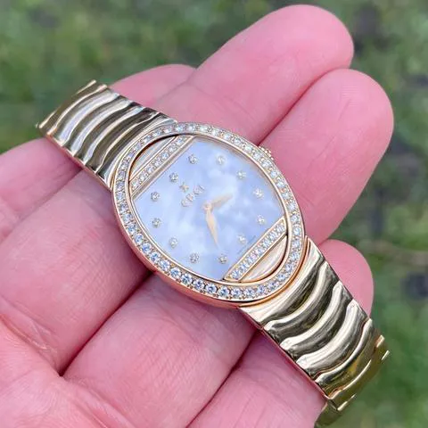 Ebel 24mm Yellow gold Mother-of-pearl 10