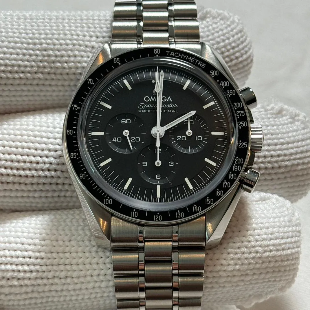 Omega Speedmaster Moon watch 310.30.42.50.01.002 42mm Stainless steel Black