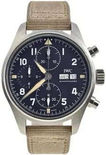 IWC Pilot IW387901 Stainless steel Black