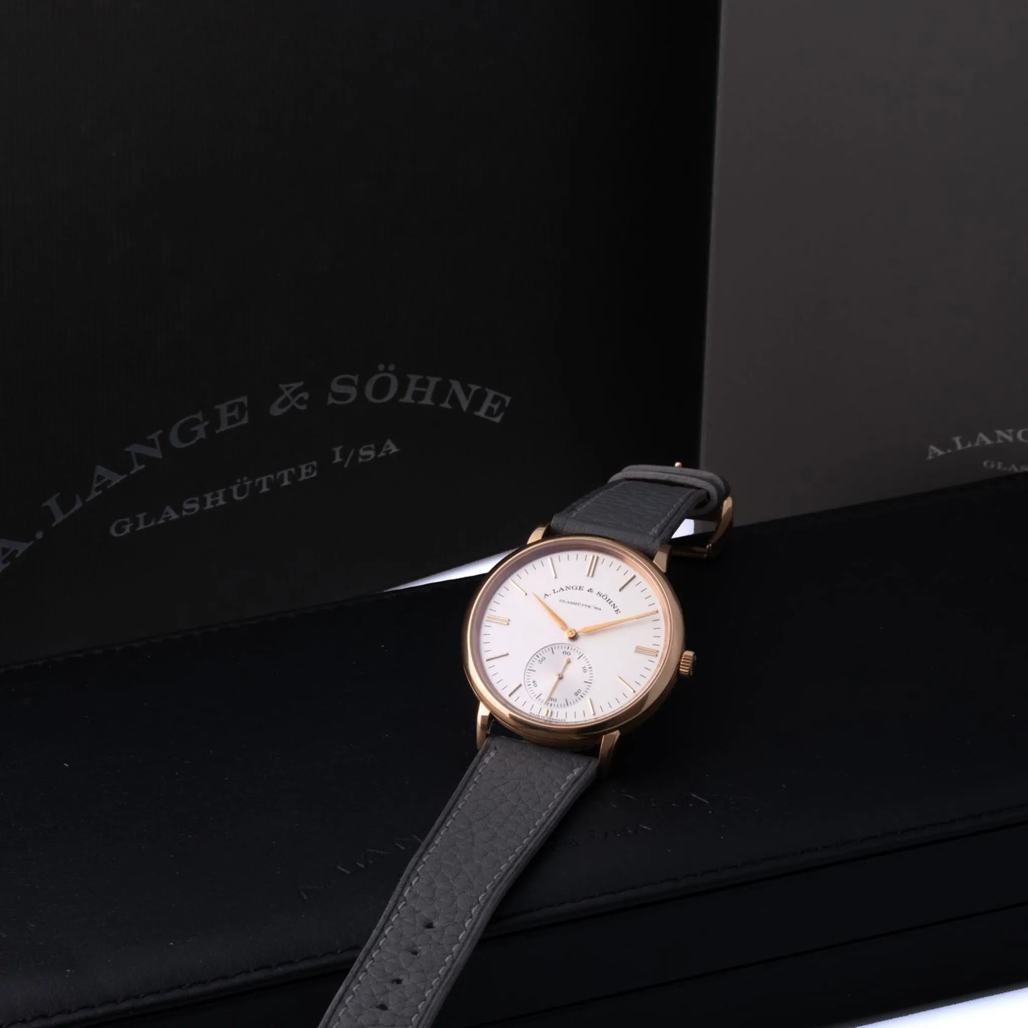 A. Lange & Söhne Saxonia LSLS3804AG 38.5mm Rose gold 4