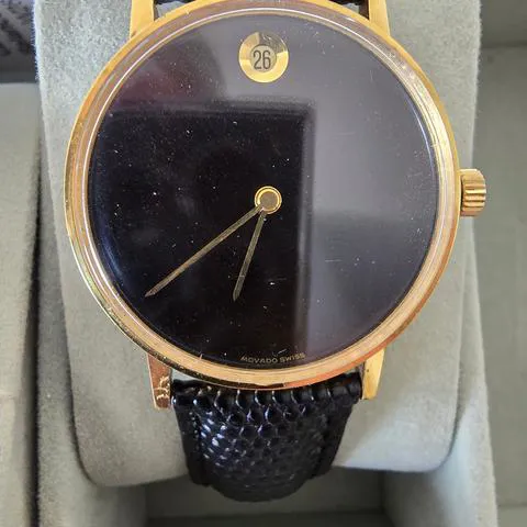 Movado Museum 32mm Yellow gold Black 7