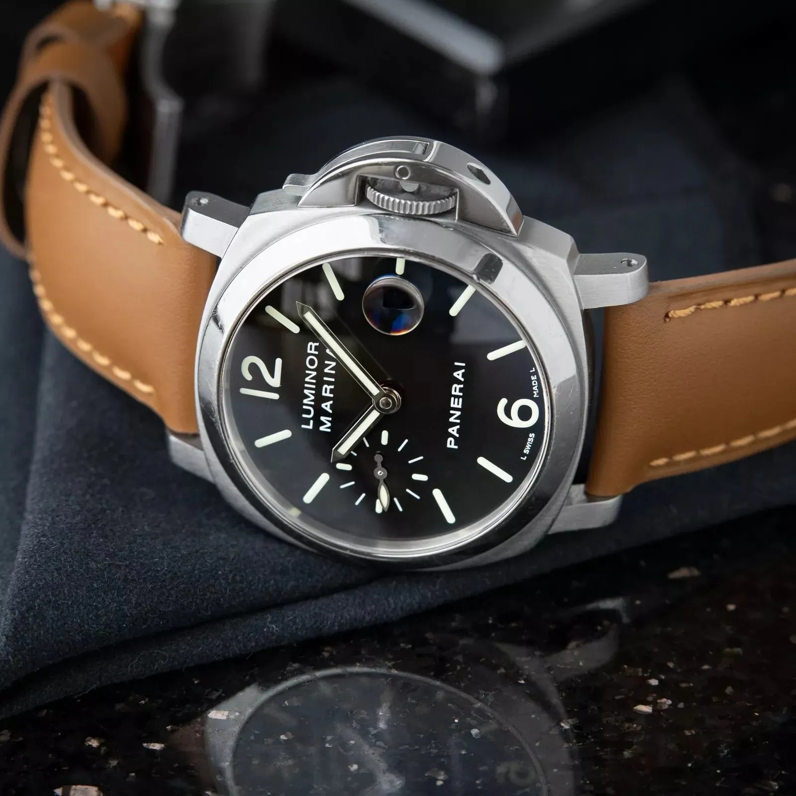 Panerai Luminor Marina Automatic PAM 00048 40mm Stainless steel Black 4