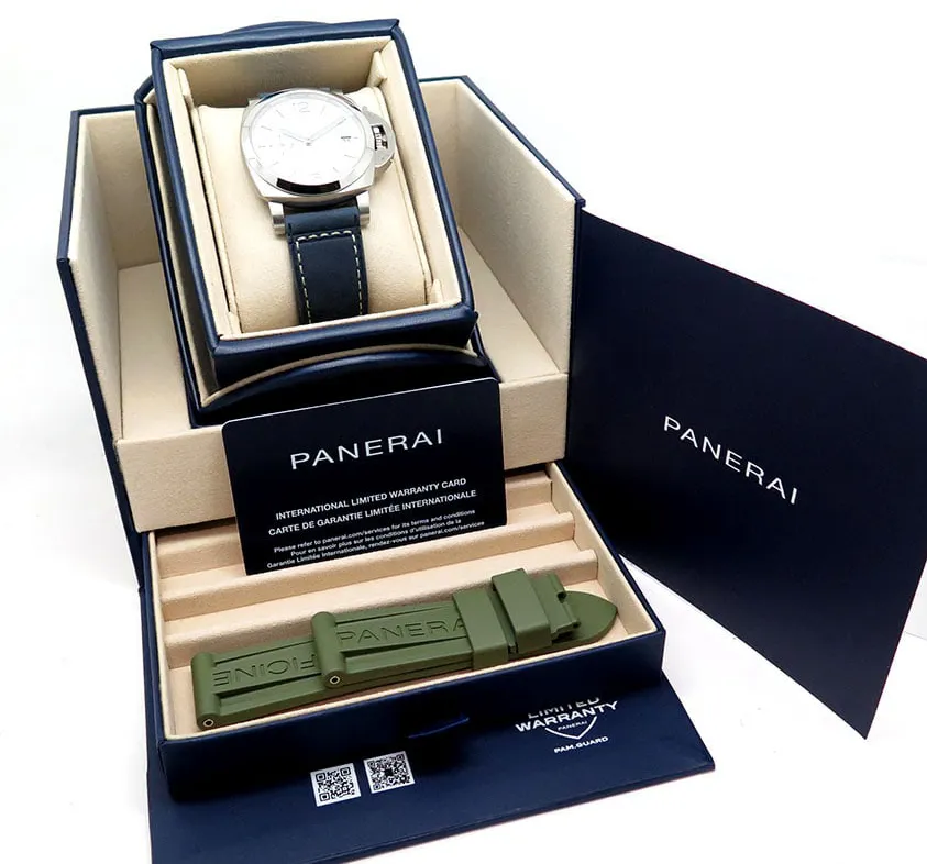 Panerai Luminor PAM01371 40mm Stainless steel White 6