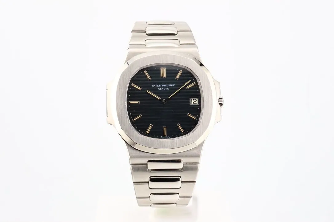 Patek Philippe Nautilus 3700/1A 40mm Stainless steel Blue