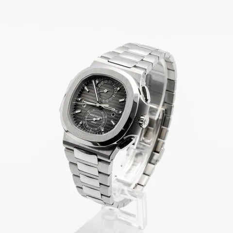 Patek Philippe Nautilus 5990/1A-001 40.5mm Stainless steel Gray 2