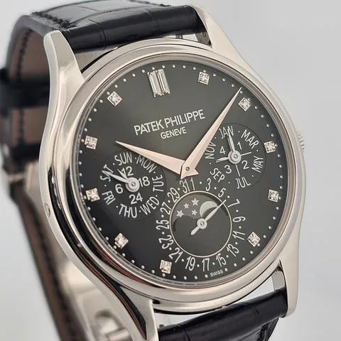 Patek Philippe Perpetual Calendar 5140P-013 37mm Platinum Black