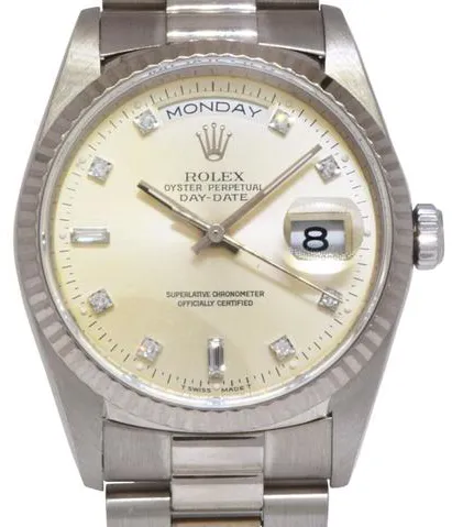 Rolex Day-Date 36 18239 36mm White gold Silver